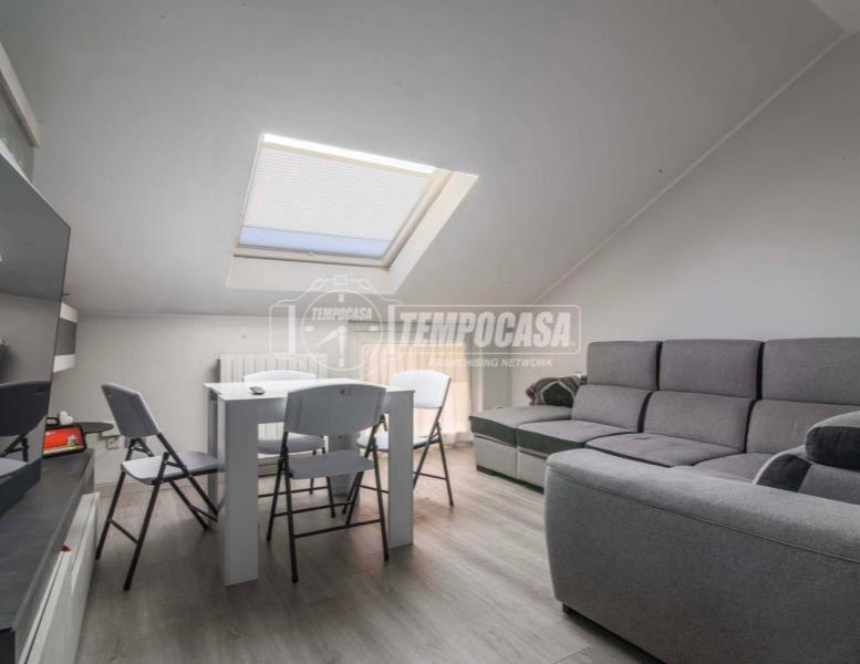 appartamento in vendita a Lodi in zona Paderno