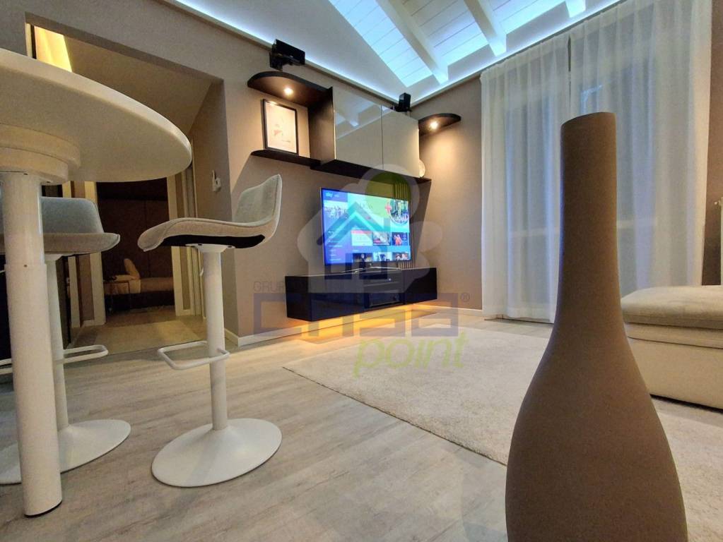 appartamento in vendita a Lodi in zona Torretta