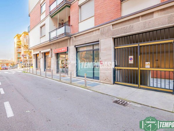 appartamento in vendita a Lodi in zona Fanfani