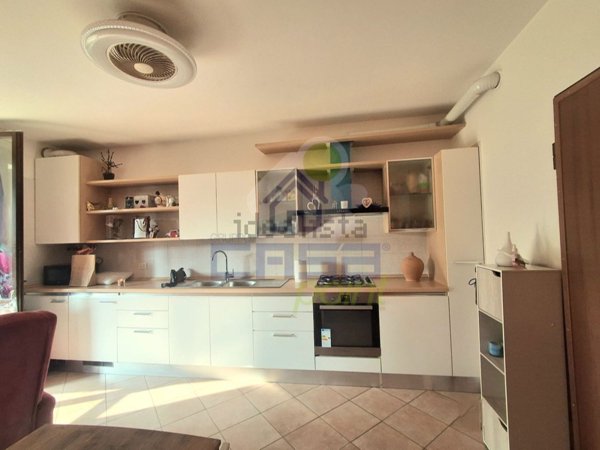 appartamento in vendita a Lodi in zona Olmo