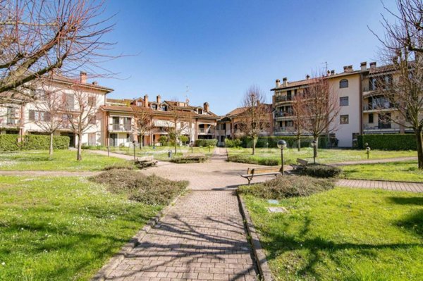 appartamento in vendita a Lodi in zona Olmo