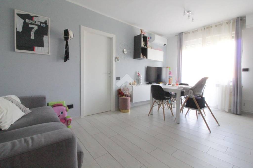 appartamento in vendita a Lodi in zona San Bernardo