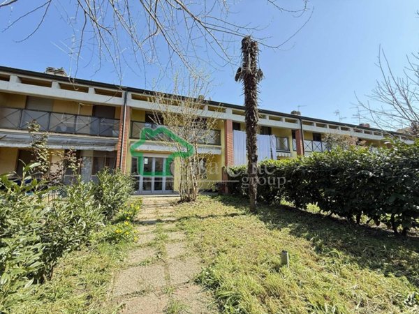 casa indipendente in vendita a Lodi