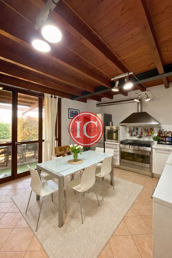 casa indipendente in vendita a Lodi