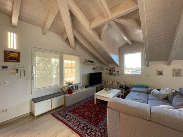 appartamento in vendita a Lodi in zona Fanfani