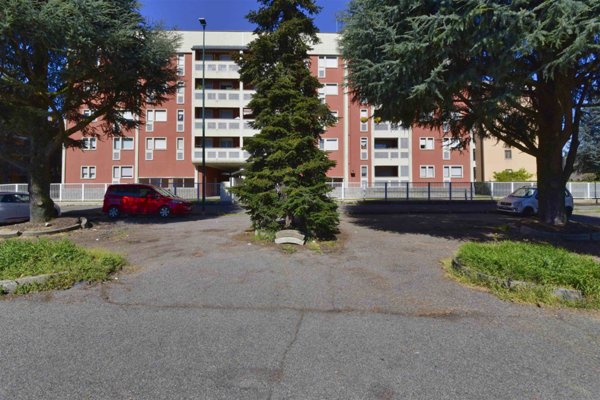 appartamento in vendita a Lodi in zona Paderno