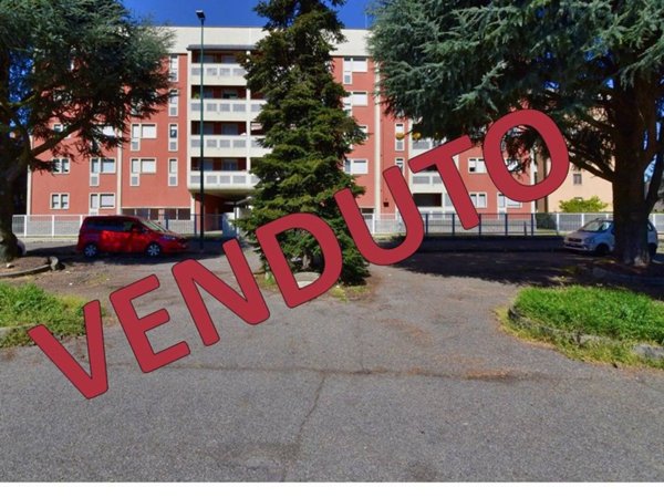 appartamento in vendita a Lodi in zona Paderno