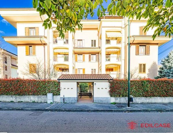 appartamento in vendita a Lodi in zona Paderno