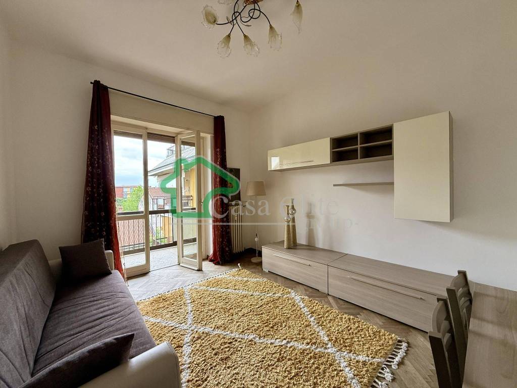 appartamento in vendita a Lodi in zona Fanfani