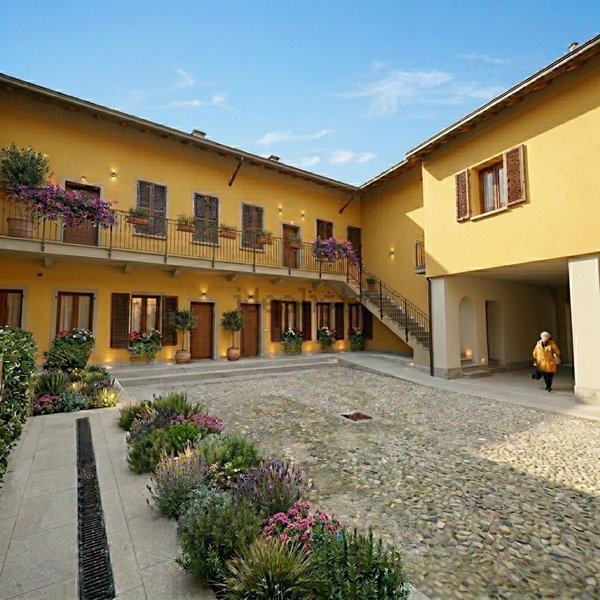 appartamento in vendita a Lodi in zona Città Bassa