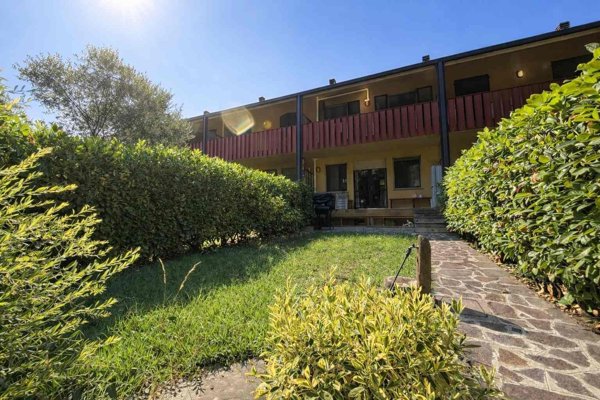 casa indipendente in vendita a Lodi in zona Torretta