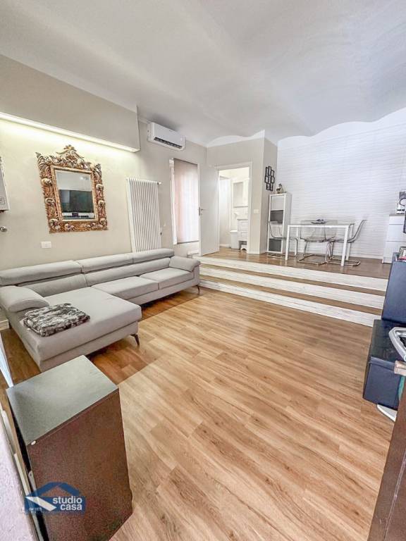 appartamento in vendita a Lodi in zona Fanfani