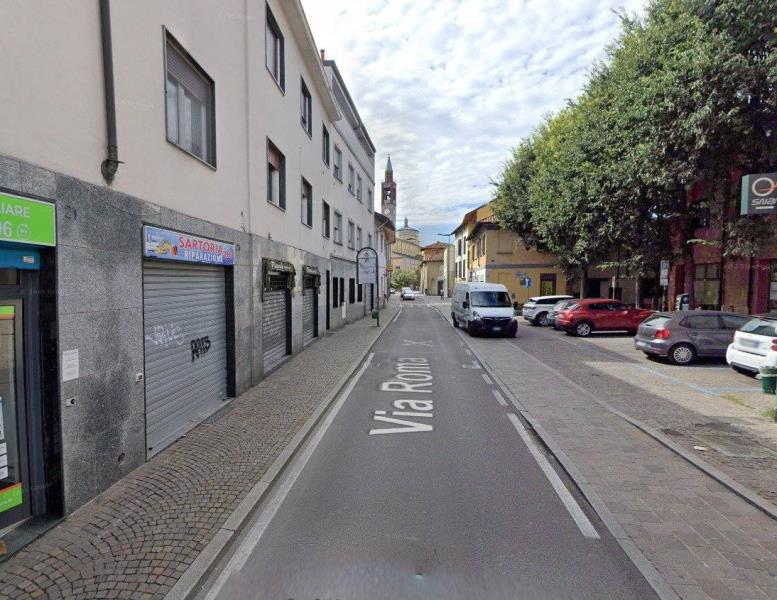 negozio in vendita a Lodi in zona Centro Storico