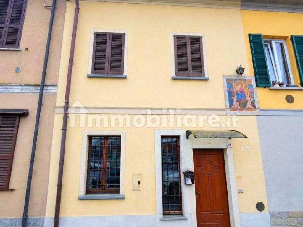 casa indipendente in vendita a Lodi in zona Martinetta