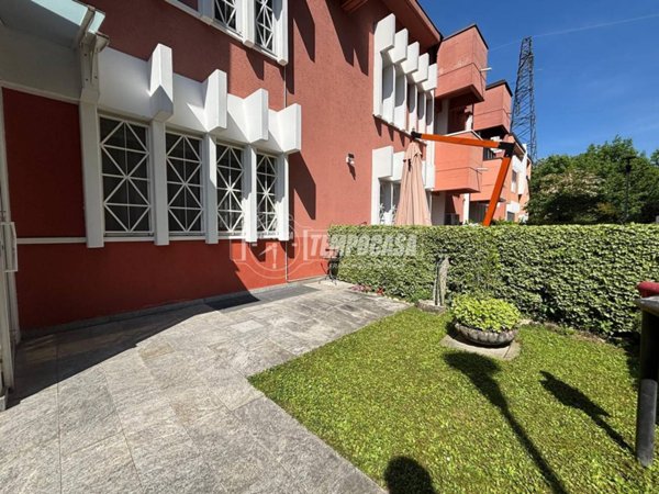 casa indipendente in vendita a Lodi