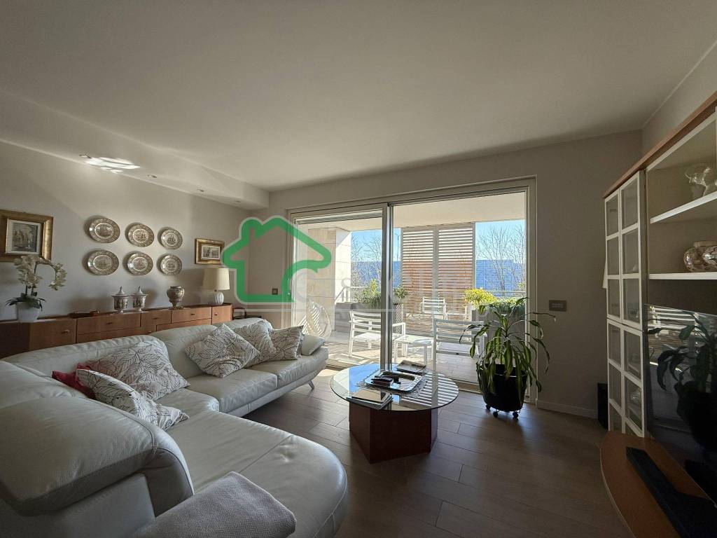 appartamento in vendita a Lodi in zona Olmo