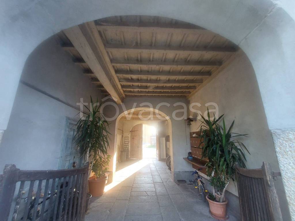 casa indipendente in vendita a Lodi in zona Centro Storico