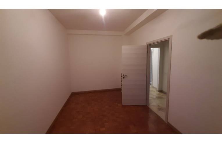 appartamento in vendita a Lodi in zona Fanfani