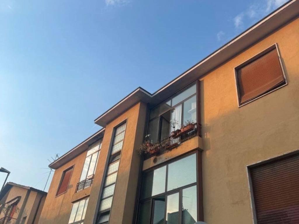 appartamento in vendita a Lodi in zona Viale Pavia