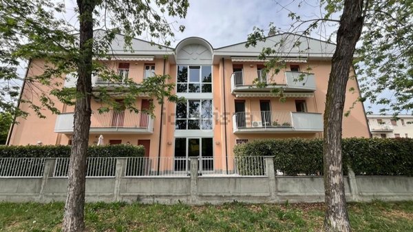 appartamento in vendita a Lodi in zona Fanfani