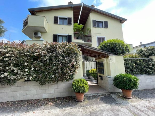 appartamento in vendita a Lodi in zona San Bernardo