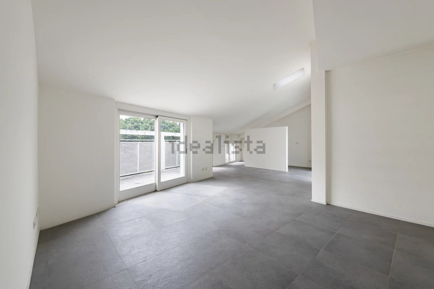 appartamento in vendita a Lodi in zona San Bernardo