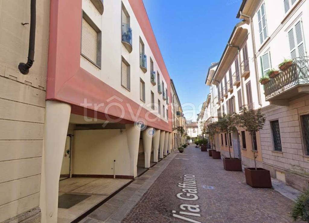 monolocale in vendita a Lodi in zona Centro Storico
