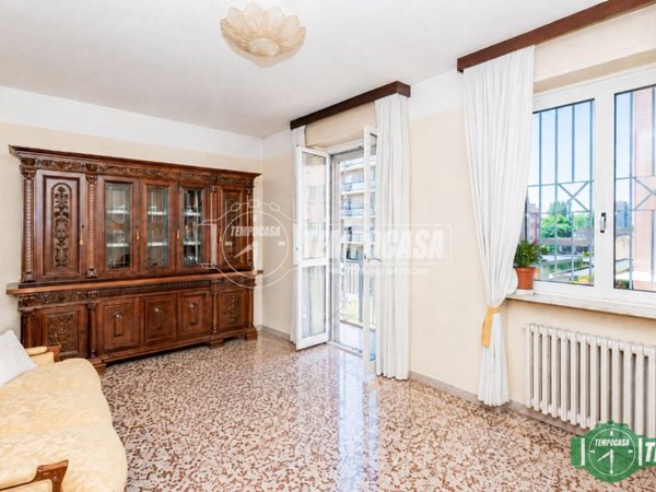 appartamento in vendita a Lodi in zona Fanfani