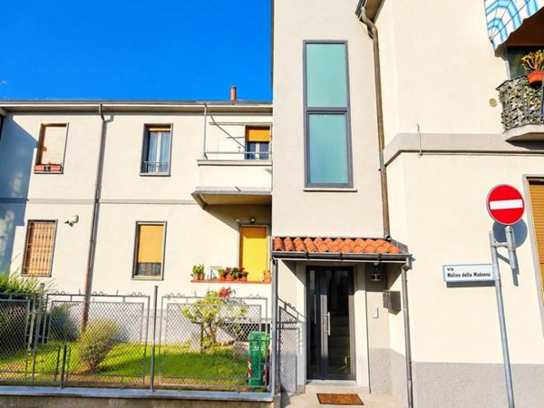 appartamento in vendita a Lodi in zona Città Bassa