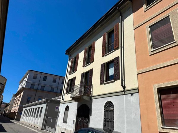appartamento in vendita a Lodi in zona Centro Storico