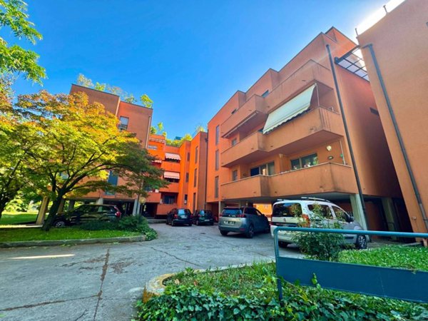 ufficio in vendita a Lodi in zona San Bernardo