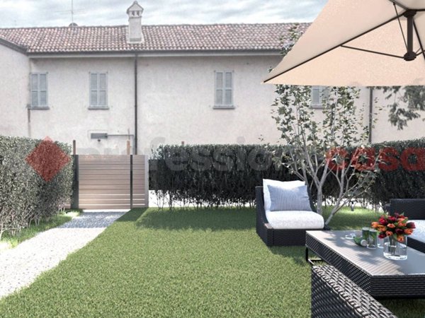 casa indipendente in vendita a Lodi in zona Paderno