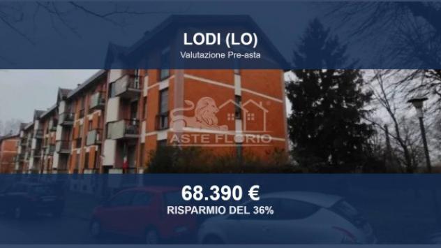 appartamento in vendita a Lodi in zona Viale Italia