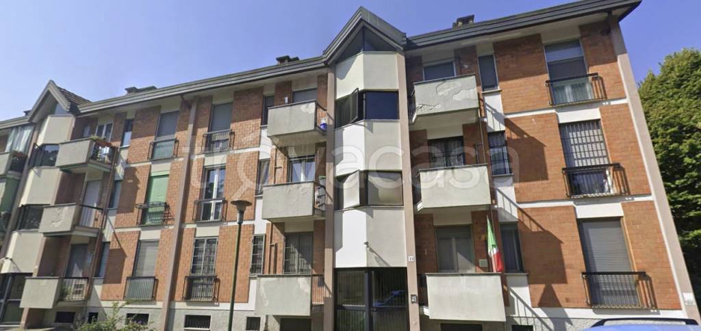 appartamento in vendita a Lodi in zona Viale Italia