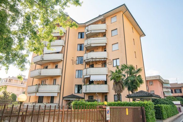 appartamento in vendita a Lodi in zona Fanfani