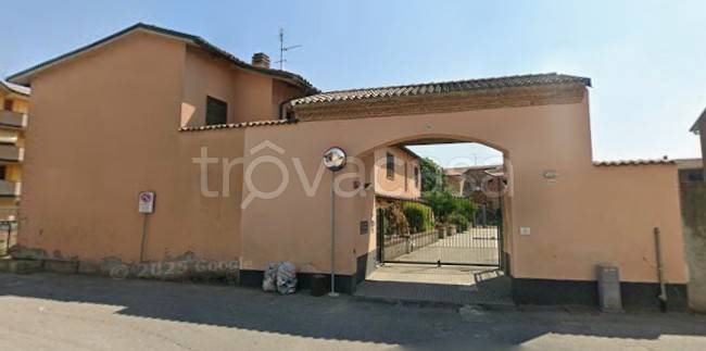 appartamento in vendita a Lodi in zona Riolo