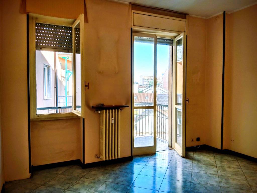 appartamento in vendita a Lodi in zona Fanfani