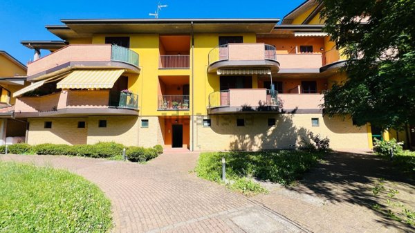 appartamento in vendita a Lodi in zona Riolo