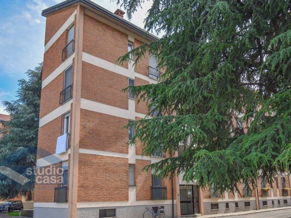 appartamento in vendita a Lodi in zona San Bernardo