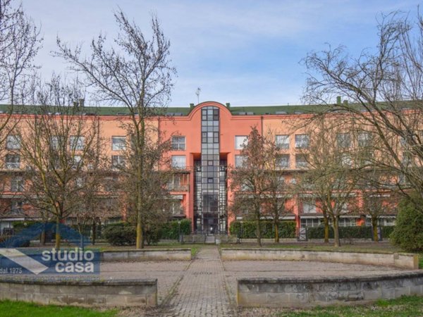 appartamento in vendita a Lodi in zona Piazza Albarola