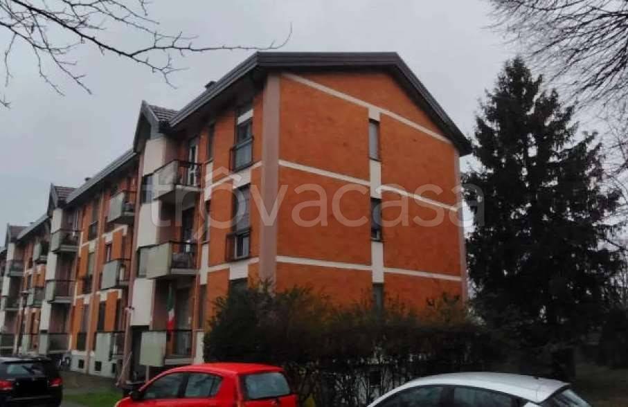 appartamento in vendita a Lodi in zona Viale Italia