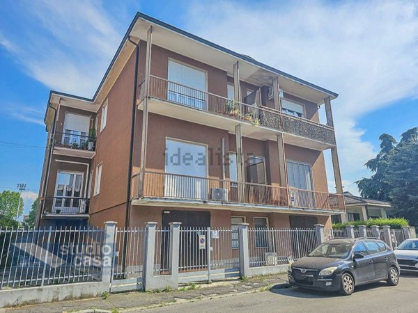 appartamento in vendita a Lodi in zona Viale Pavia