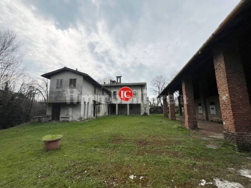 casa indipendente in vendita a Lodi in zona Fanfani