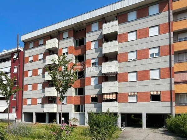 appartamento in vendita a Lodi in zona Paderno