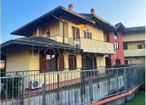 appartamento in vendita a Lodi in zona Olmo
