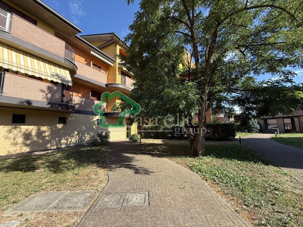 appartamento in vendita a Lodi in zona Riolo