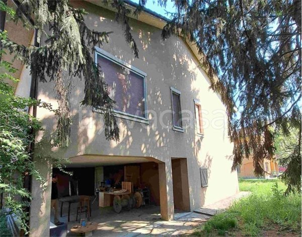 casa indipendente in vendita a Lodi in zona San Fereolo