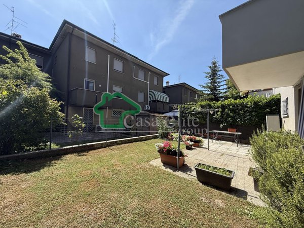 casa indipendente in vendita a Lodi in zona Via Campo di Marte