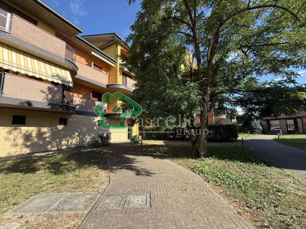 appartamento in vendita a Lodi in zona Riolo