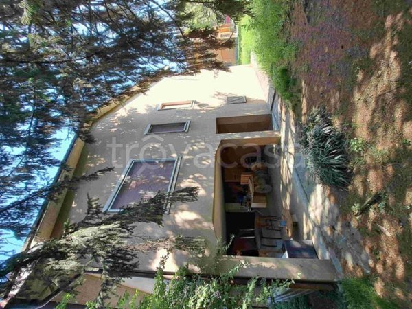 casa indipendente in vendita a Lodi in zona San Fereolo